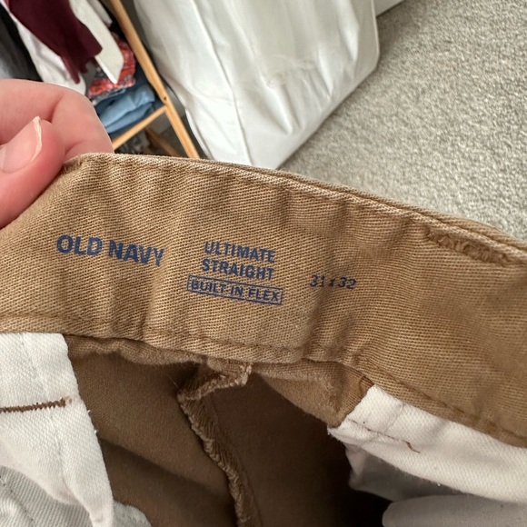 Men’s Old Navy Ultimate Stretch Built In Flex Chino Pants 31x32 - Picture 4 of 5